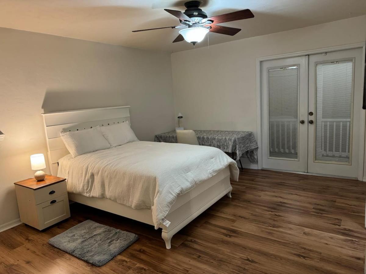 Spacious Room In A Nice House Gainesville Exterior photo